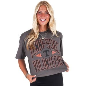 '47 Brand Tennessee Volunteers Cinder Windthrow Ravine Crop Tee NWT
